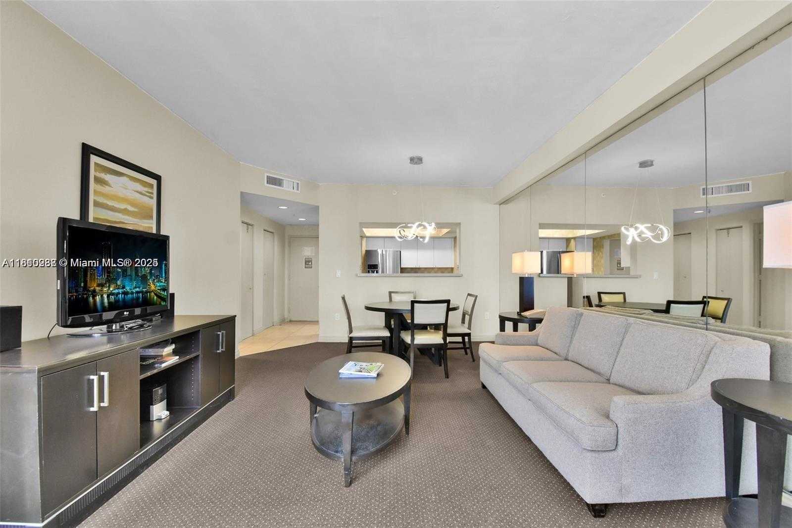 Small Image of 17375 NORTH EAST COLLINS AVE #2706, Sunny Isles Beach Number 9