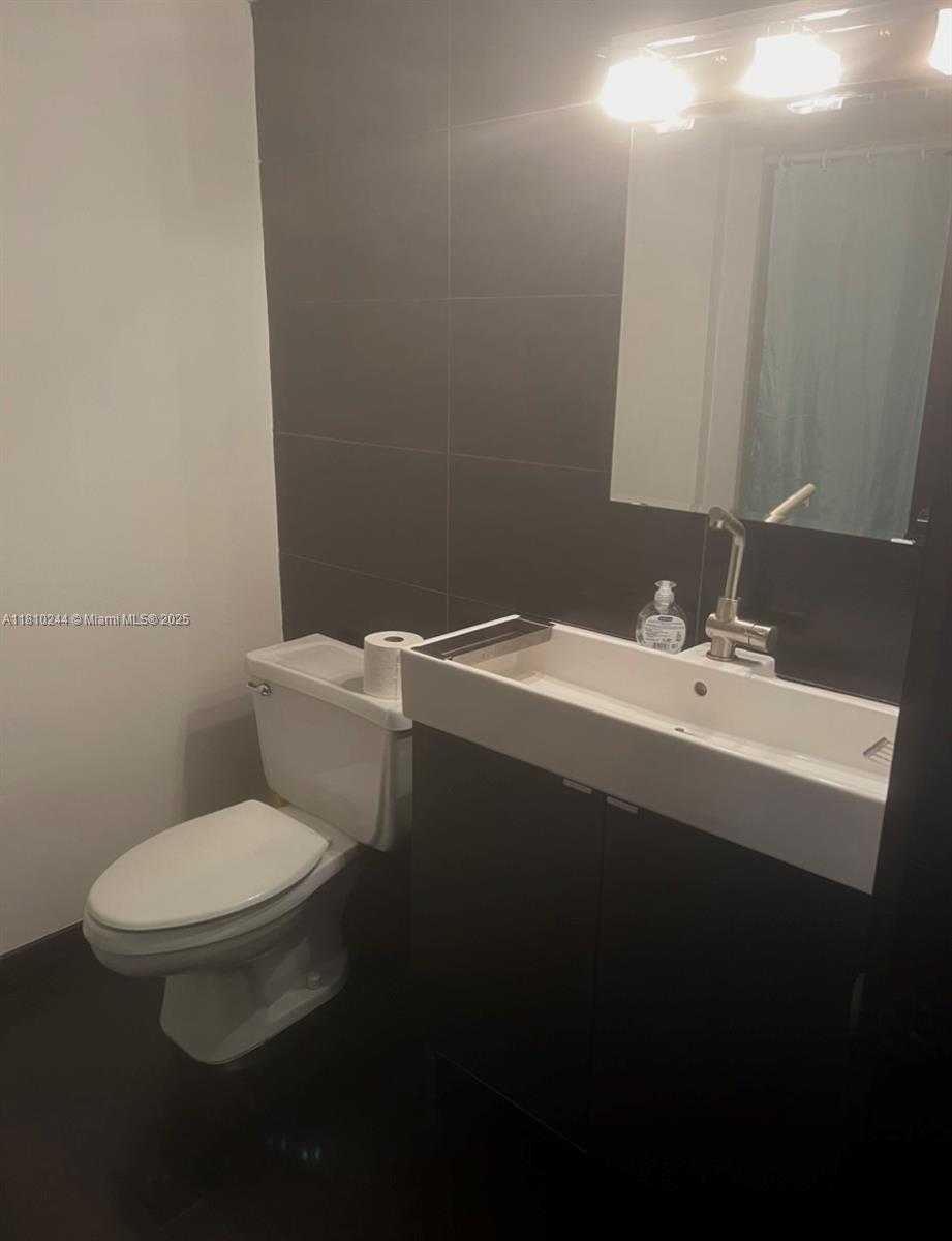 Small Image of 9435 FONTAINEBLEAU BLVD #213-17, Miami Number 12