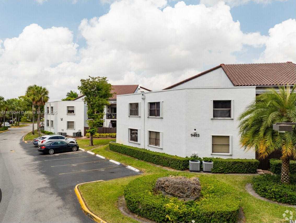 Small Image of 9435 FONTAINEBLEAU BLVD #213-17, Miami Number 2