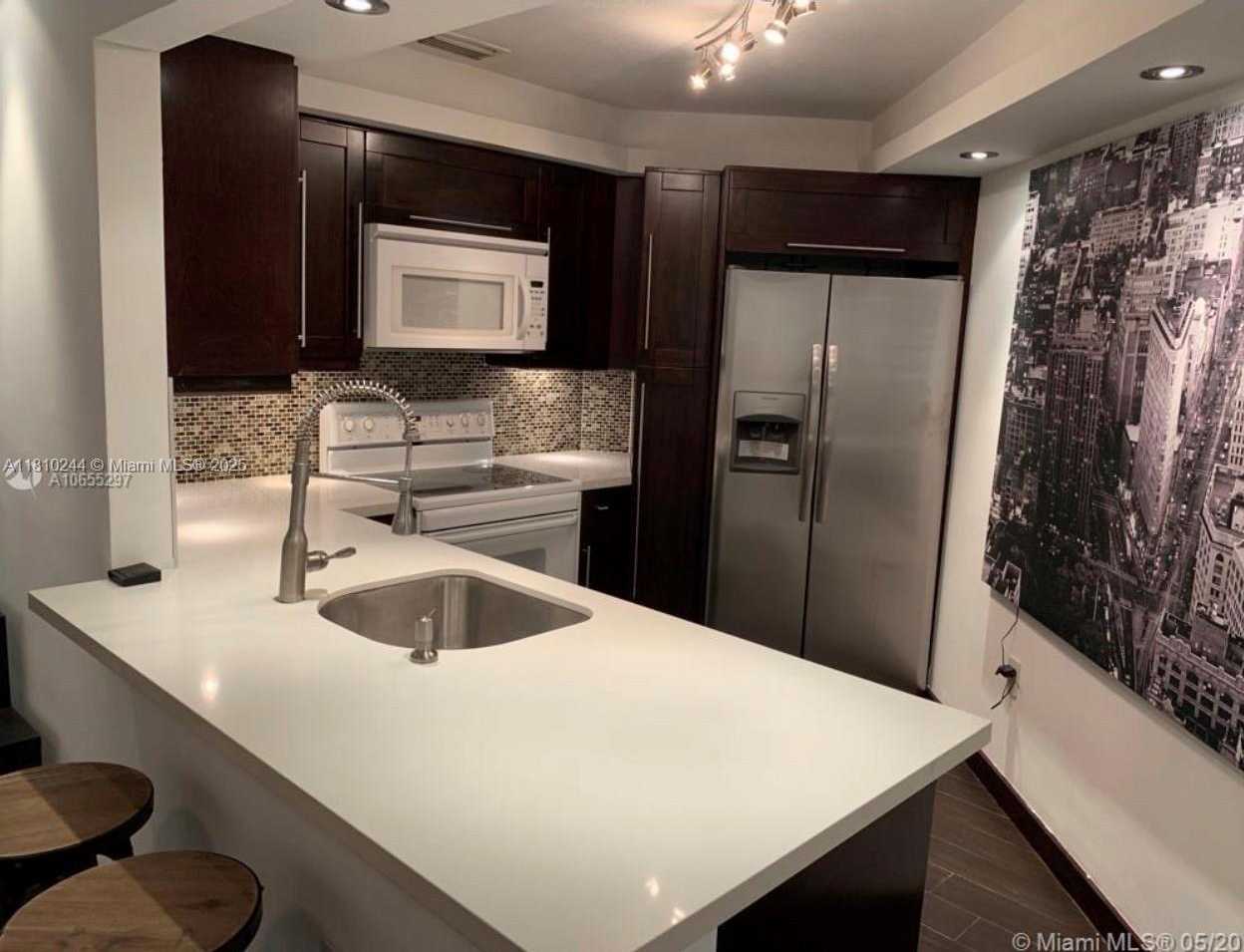 Small Image of 9435 FONTAINEBLEAU BLVD #213-17, Miami Number 5