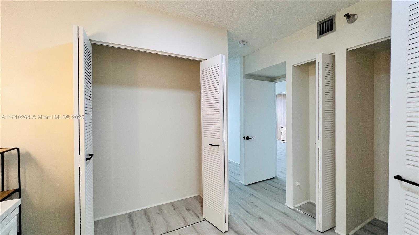 Small Image of 20515 EAST COUNTRY CLUB DR #245, Aventura Number 21