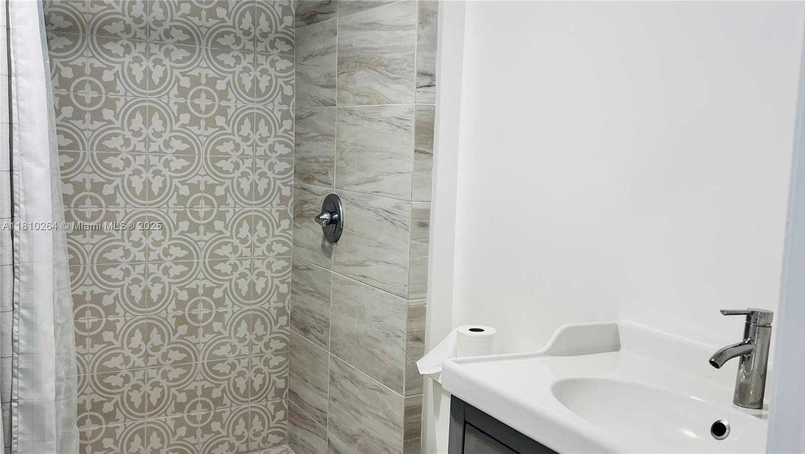 Small Image of 20515 EAST COUNTRY CLUB DR #245, Aventura Number 26