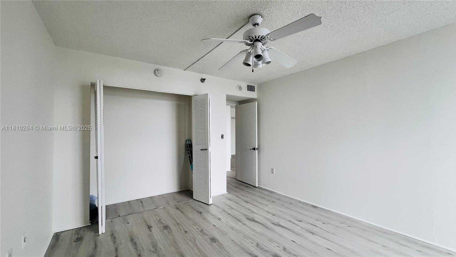 Small Image of 20515 EAST COUNTRY CLUB DR #245, Aventura Number 30