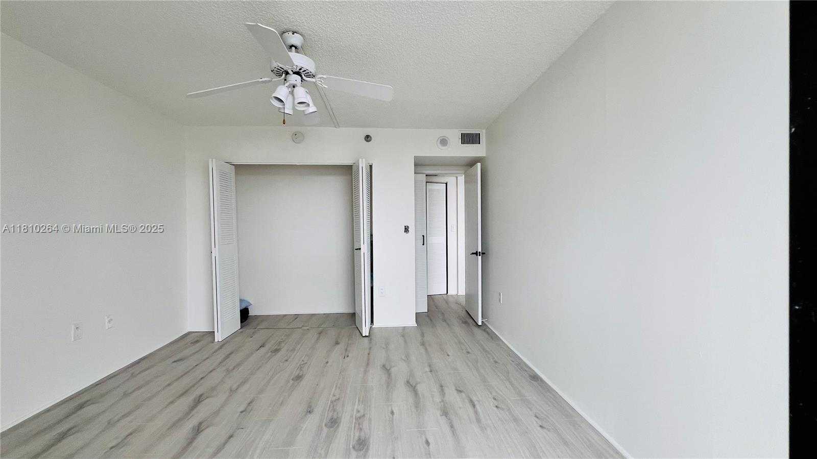Small Image of 20515 EAST COUNTRY CLUB DR #245, Aventura Number 40