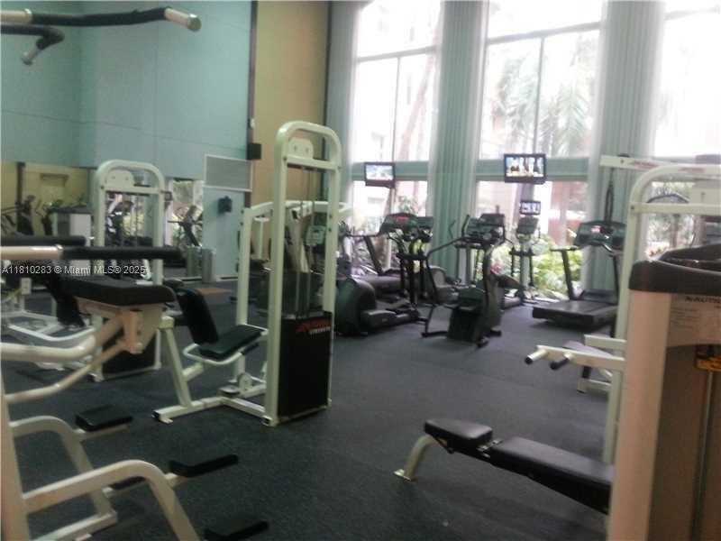 Small Image of 17150 NORTH BAY RD #2422, Sunny Isles Beach Number 7