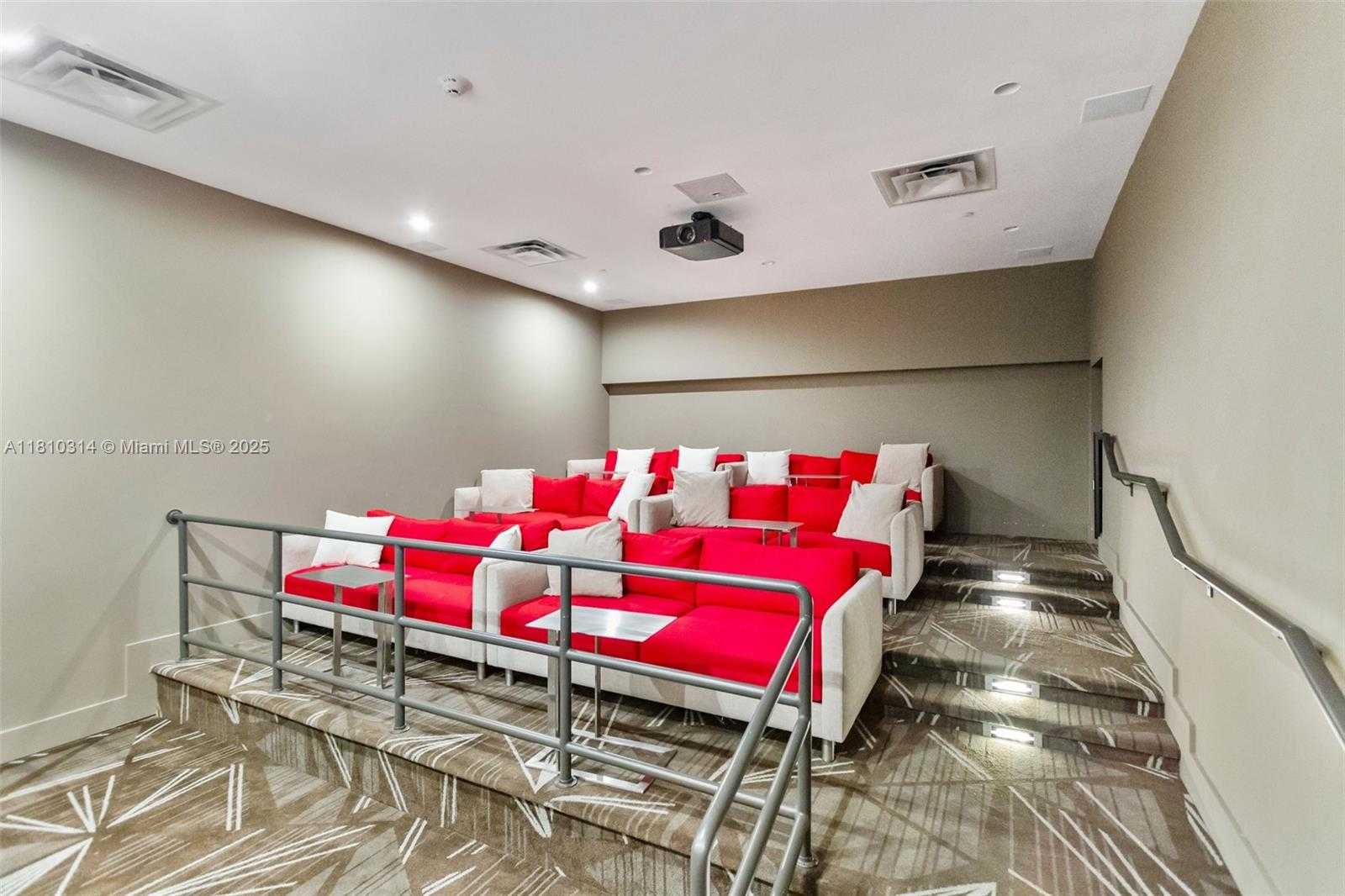 Small Image of 5701 COLLINS AVE #503, Miami Beach Number 37