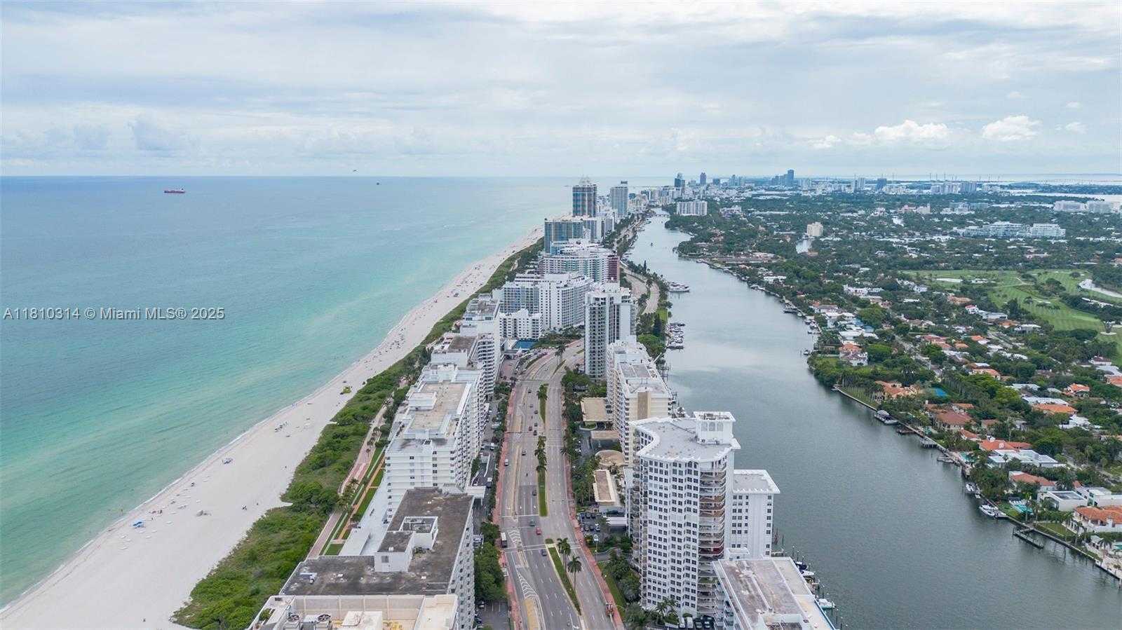 Small Image of 5701 COLLINS AVE #503, Miami Beach Number 42