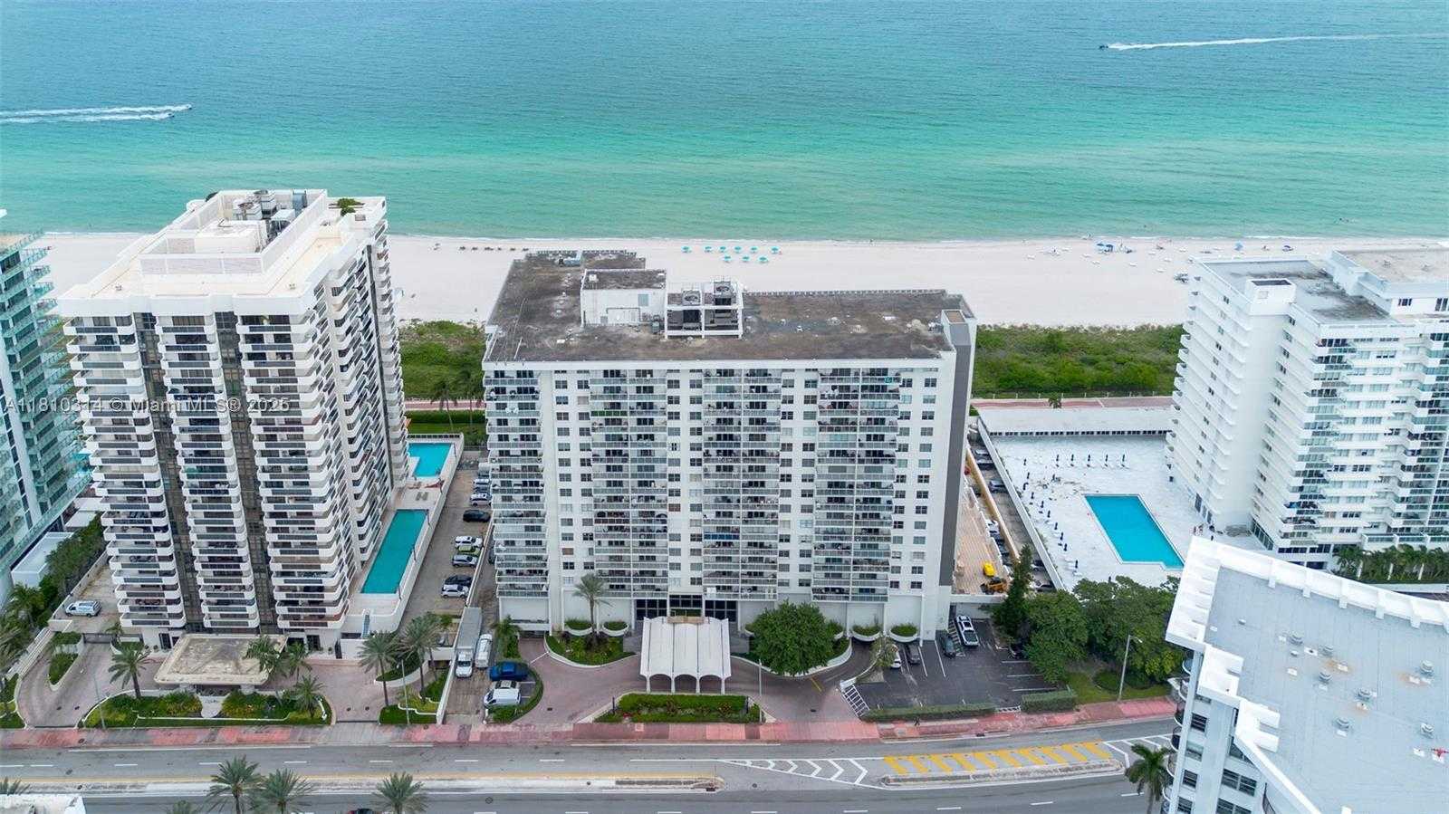 Small Image of 5701 COLLINS AVE #503, Miami Beach Number 45