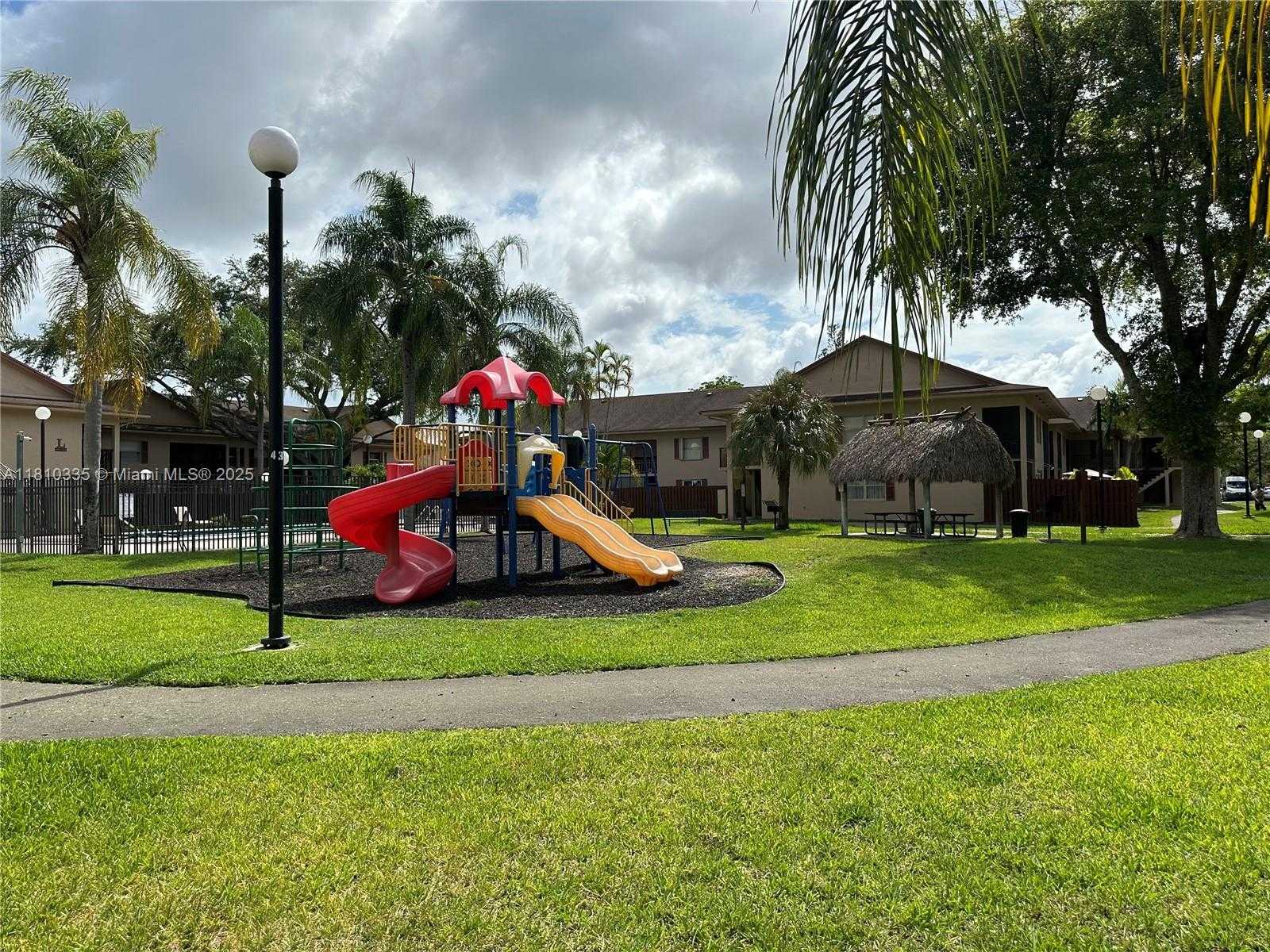 Small Image of 11245 SOUTH WEST 88TH ST #210-F, Miami Number 13