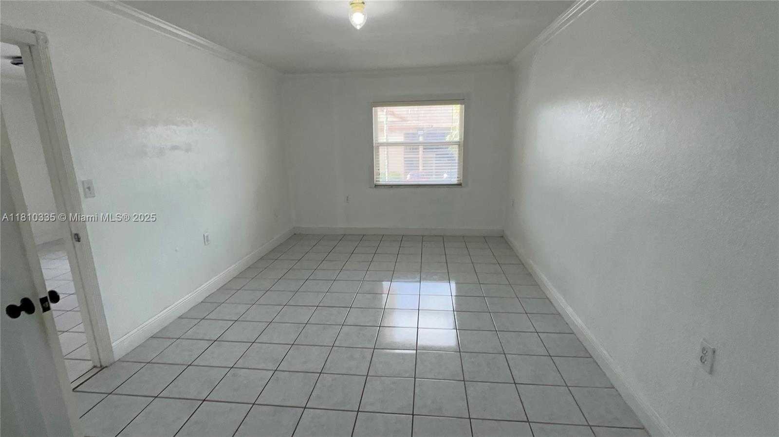 Small Image of 11245 SOUTH WEST 88TH ST #210-F, Miami Number 5