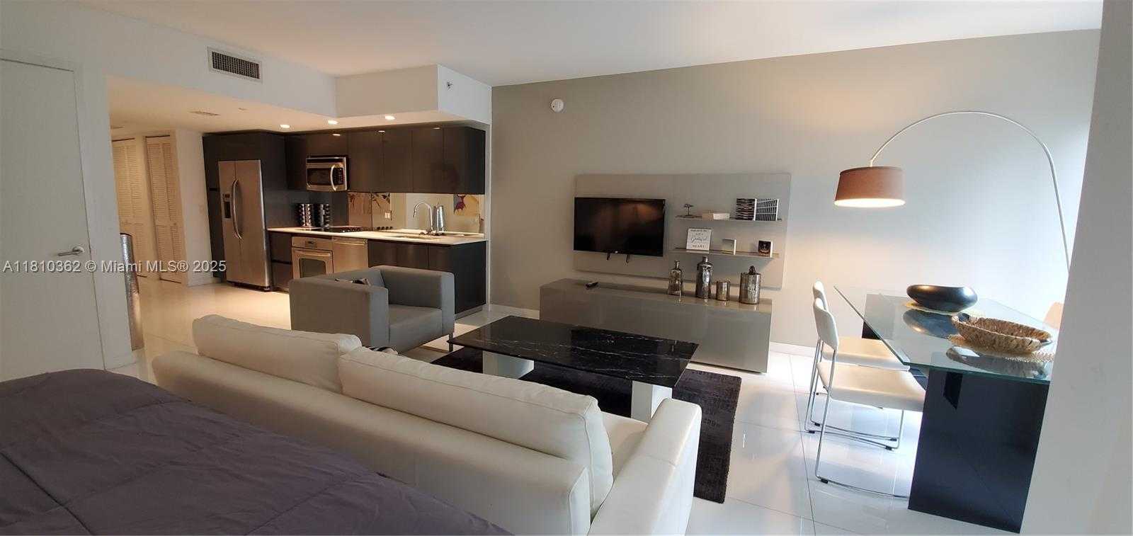 Small Image of 31 SOUTH EAST 6 STREET #603, Miami Number 7