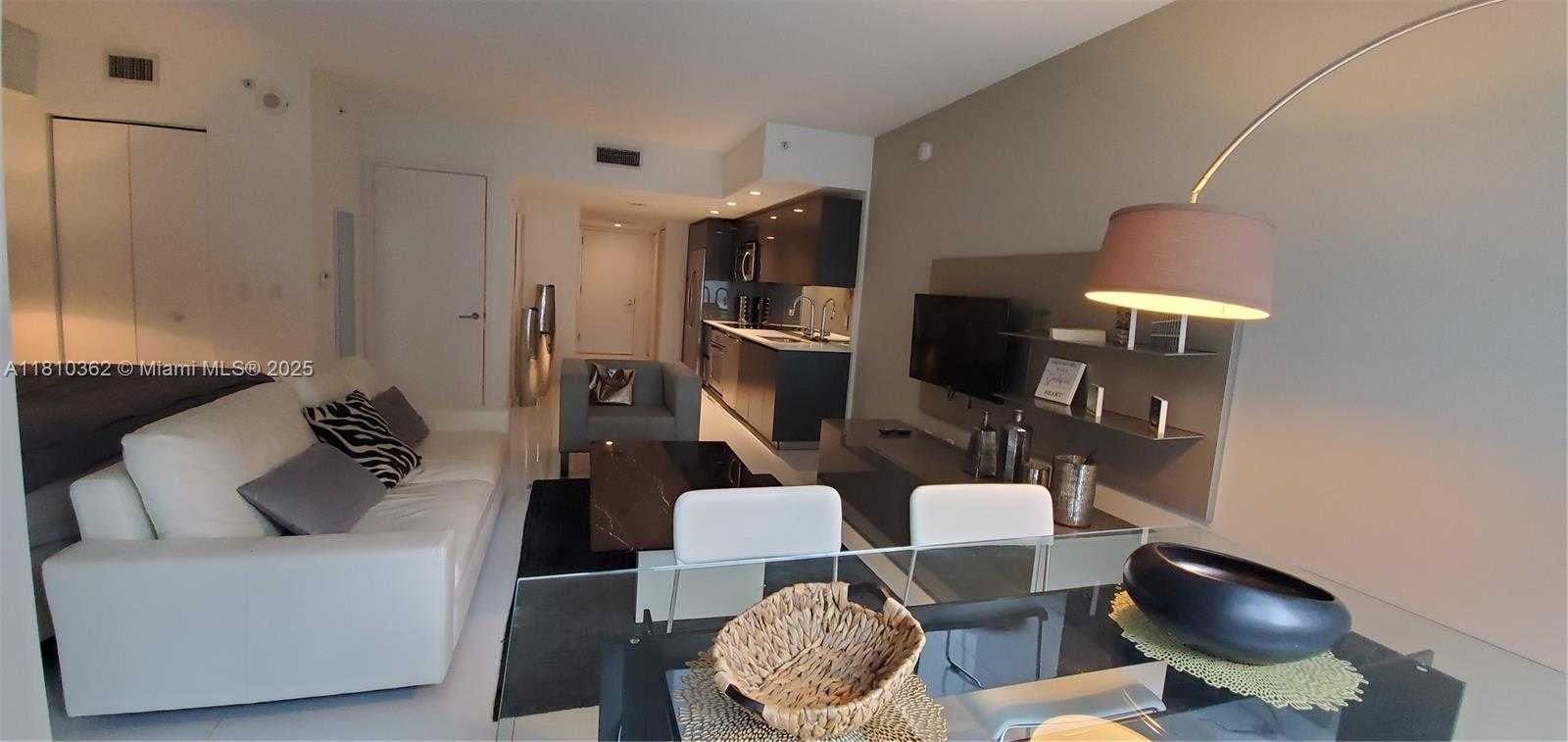 Small Image of 31 SOUTH EAST 6 STREET #603, Miami Number 8