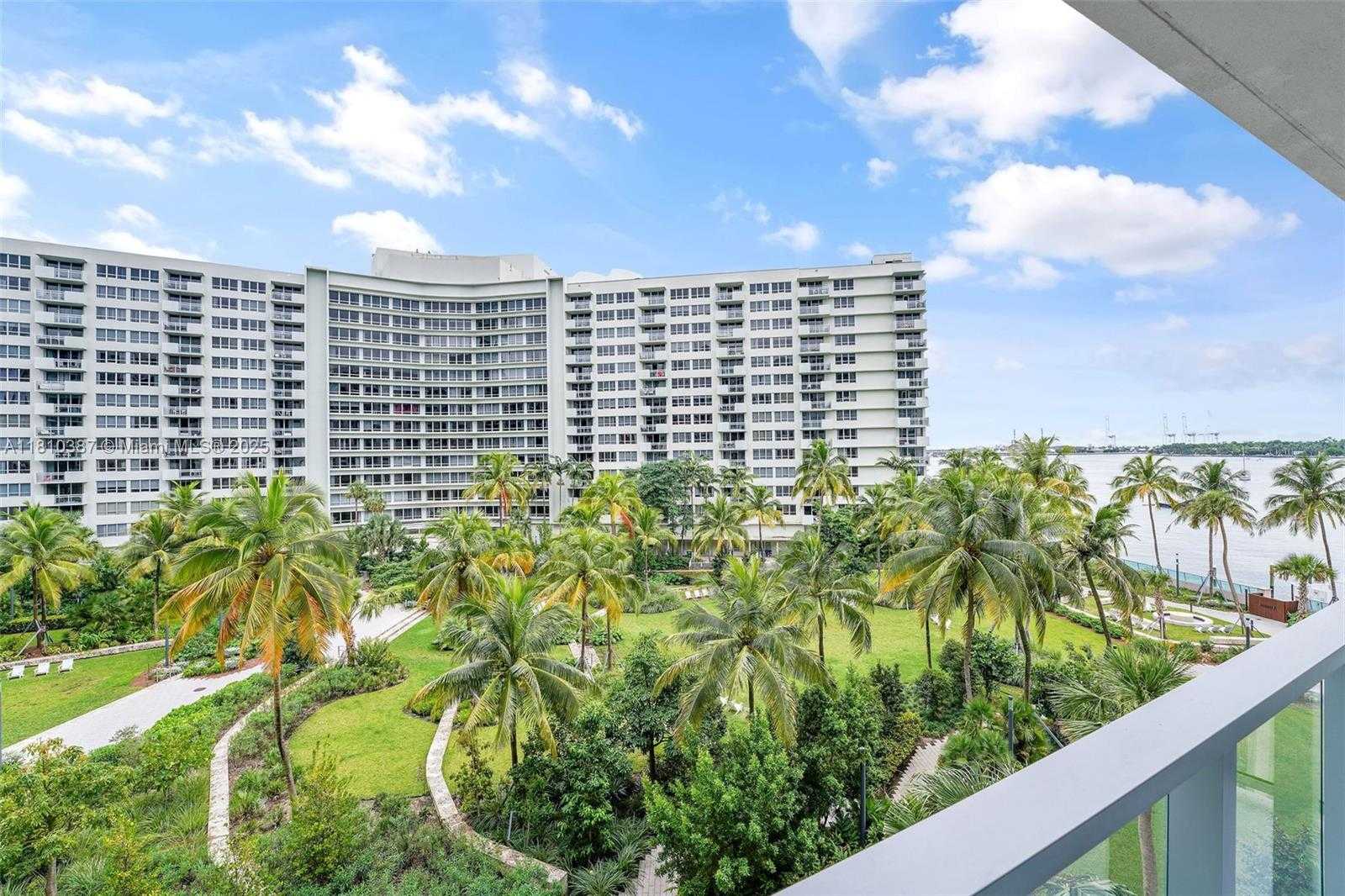 Small Image of 1500 BAY RD #N-0419, Miami Beach Number 6