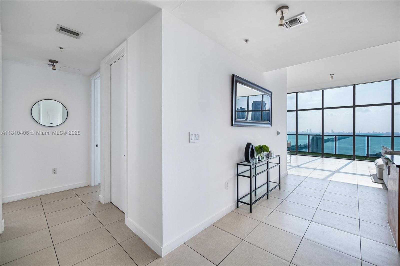 Small Image of 3301 NORTH EAST 1ST AVE #LPH-7, Miami Number 31