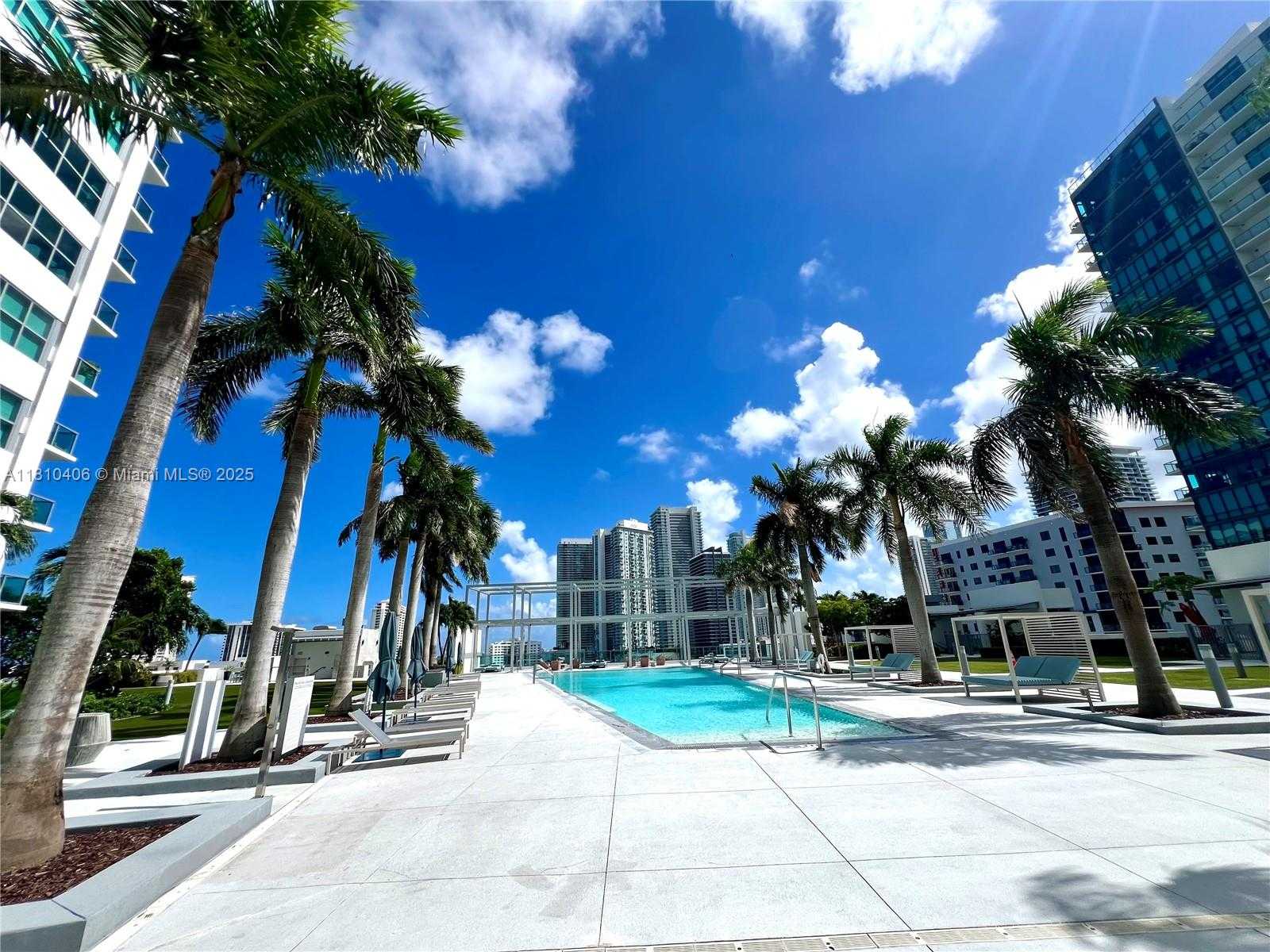 Small Image of 3301 NORTH EAST 1ST AVE #LPH-7, Miami Number 46