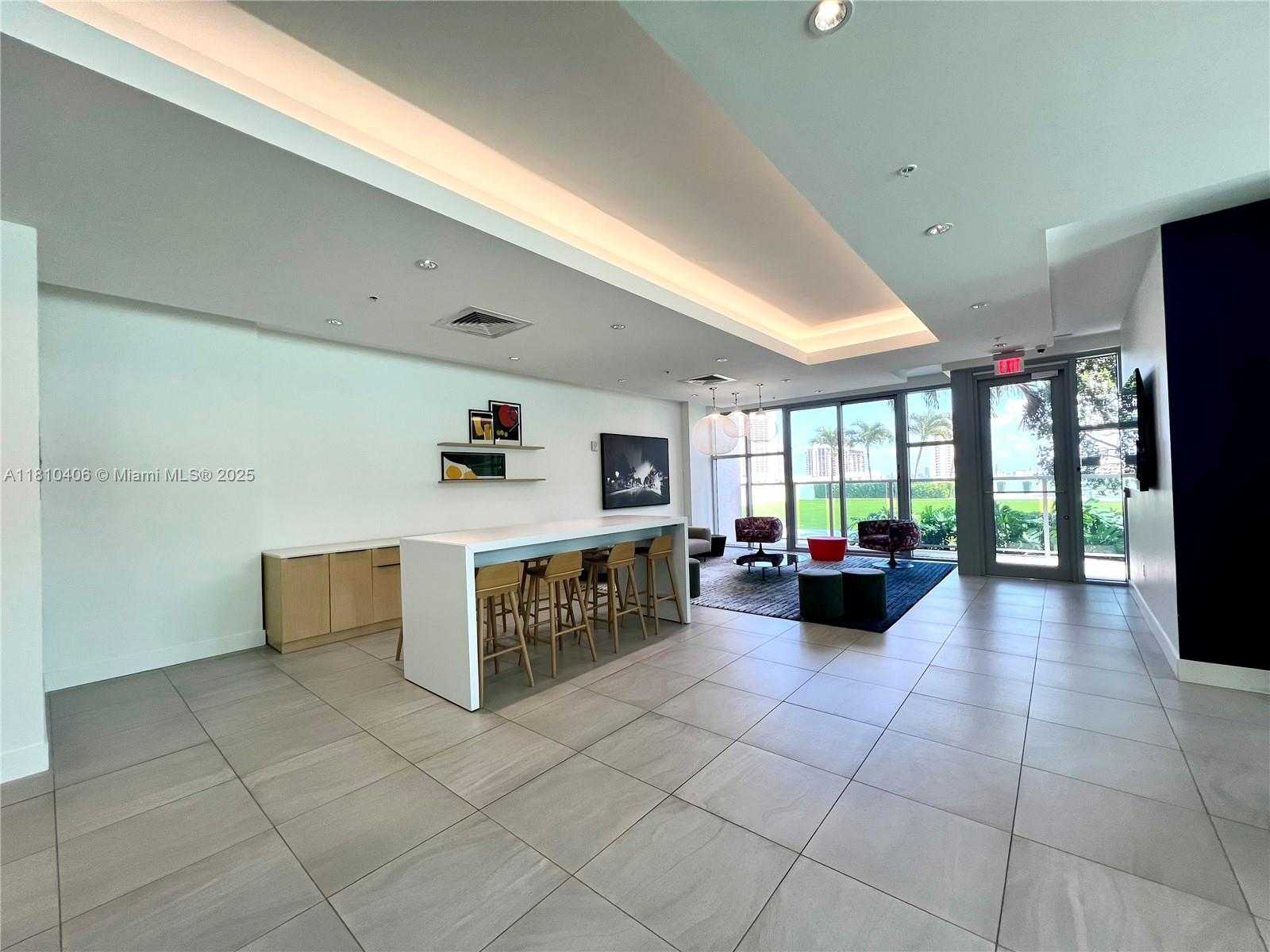 Small Image of 3301 NORTH EAST 1ST AVE #LPH-7, Miami Number 48