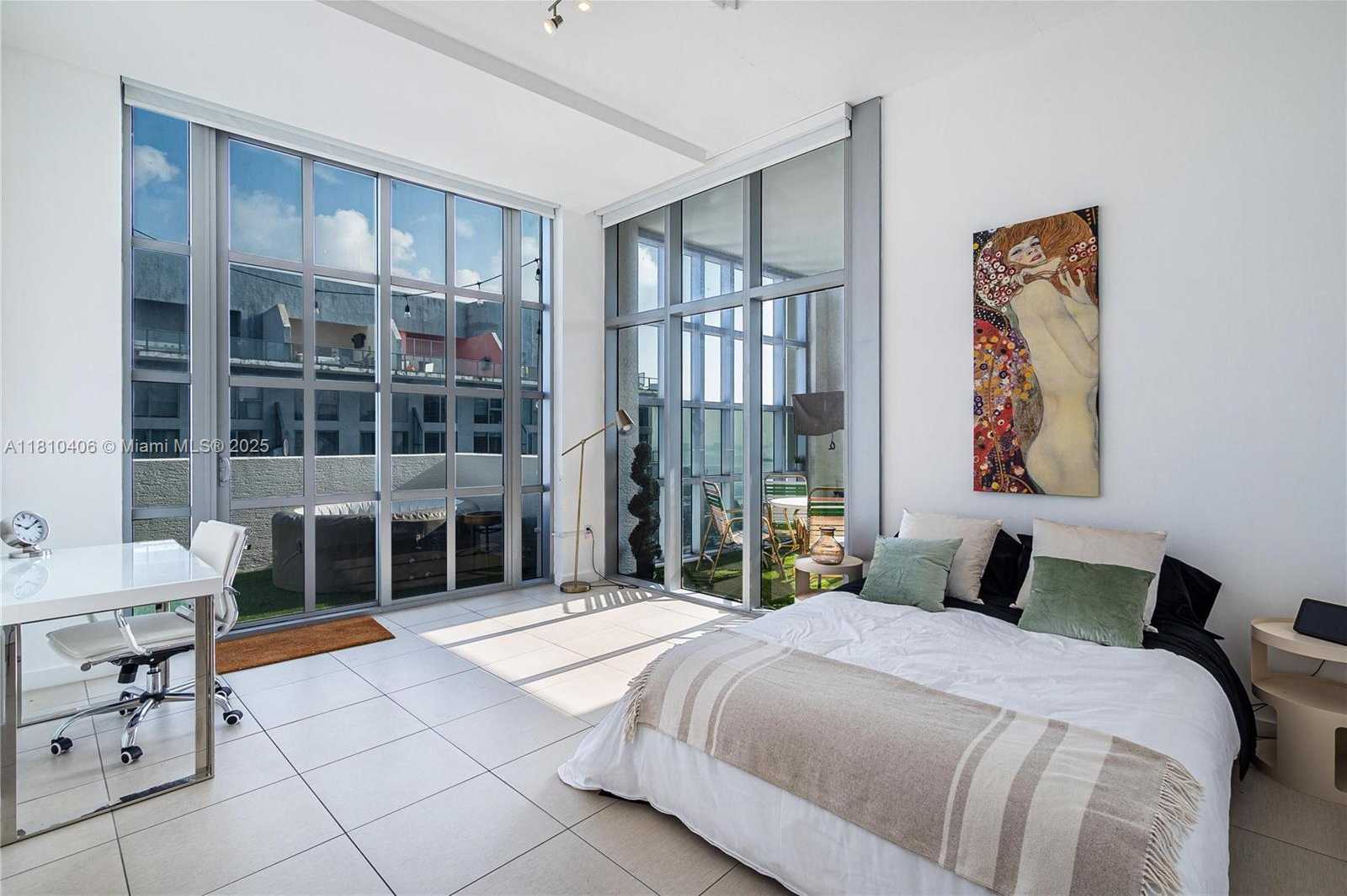Small Image of 3301 NORTH EAST 1ST AVE #LPH-7, Miami Number 8