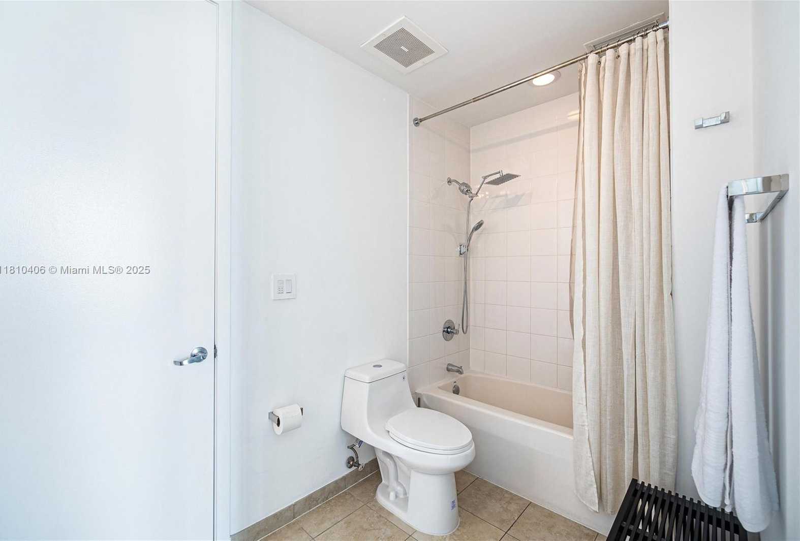 Small Image of 3301 NORTH EAST 1ST AVE #LPH-7, Miami Number 9