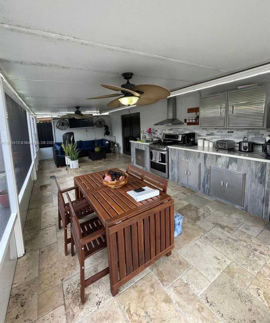 Small Image of 21045 124 AVE RD #na, Miami Number 19