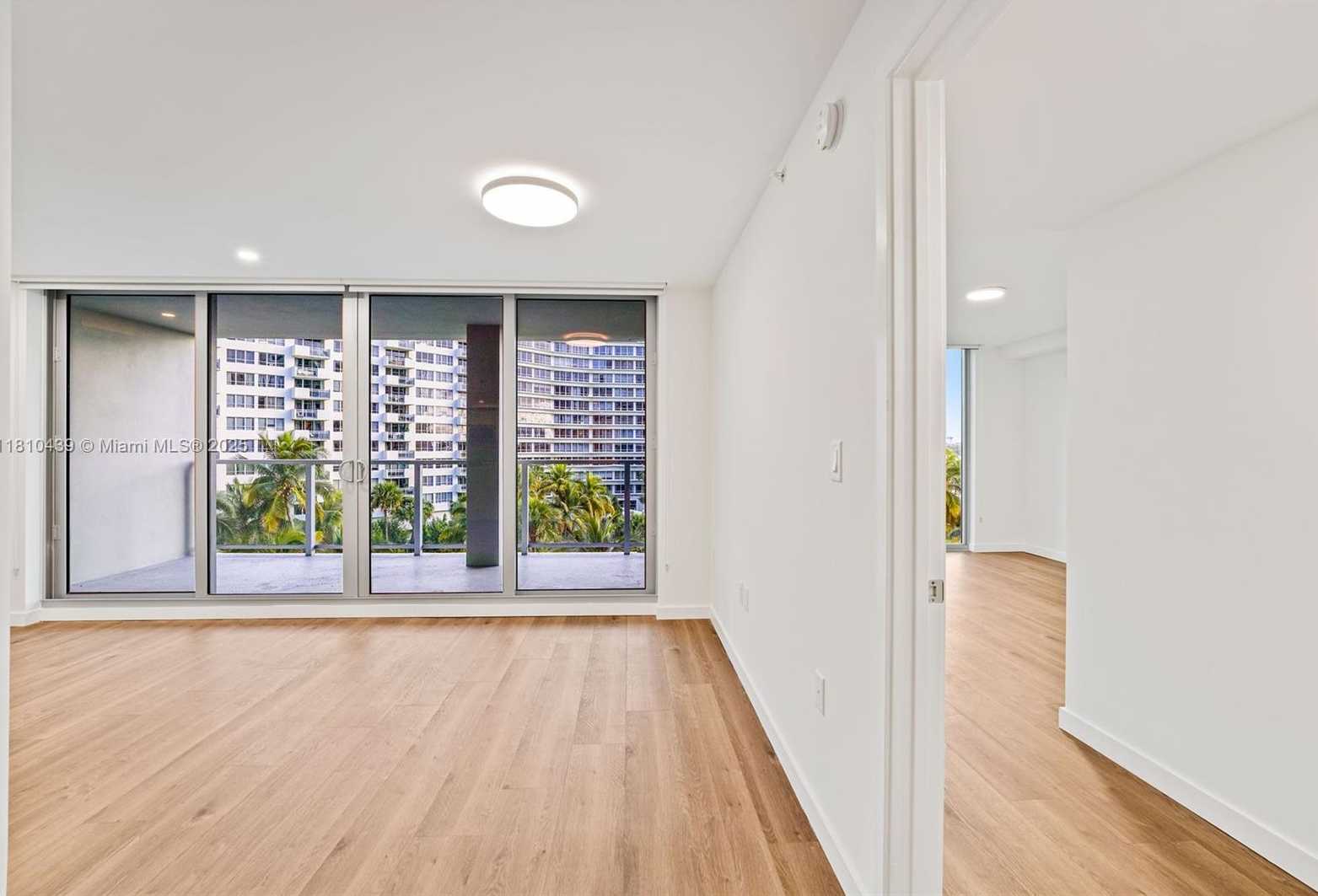 Small Image of 1500 BAY RD #N-0225, Miami Beach Number 11