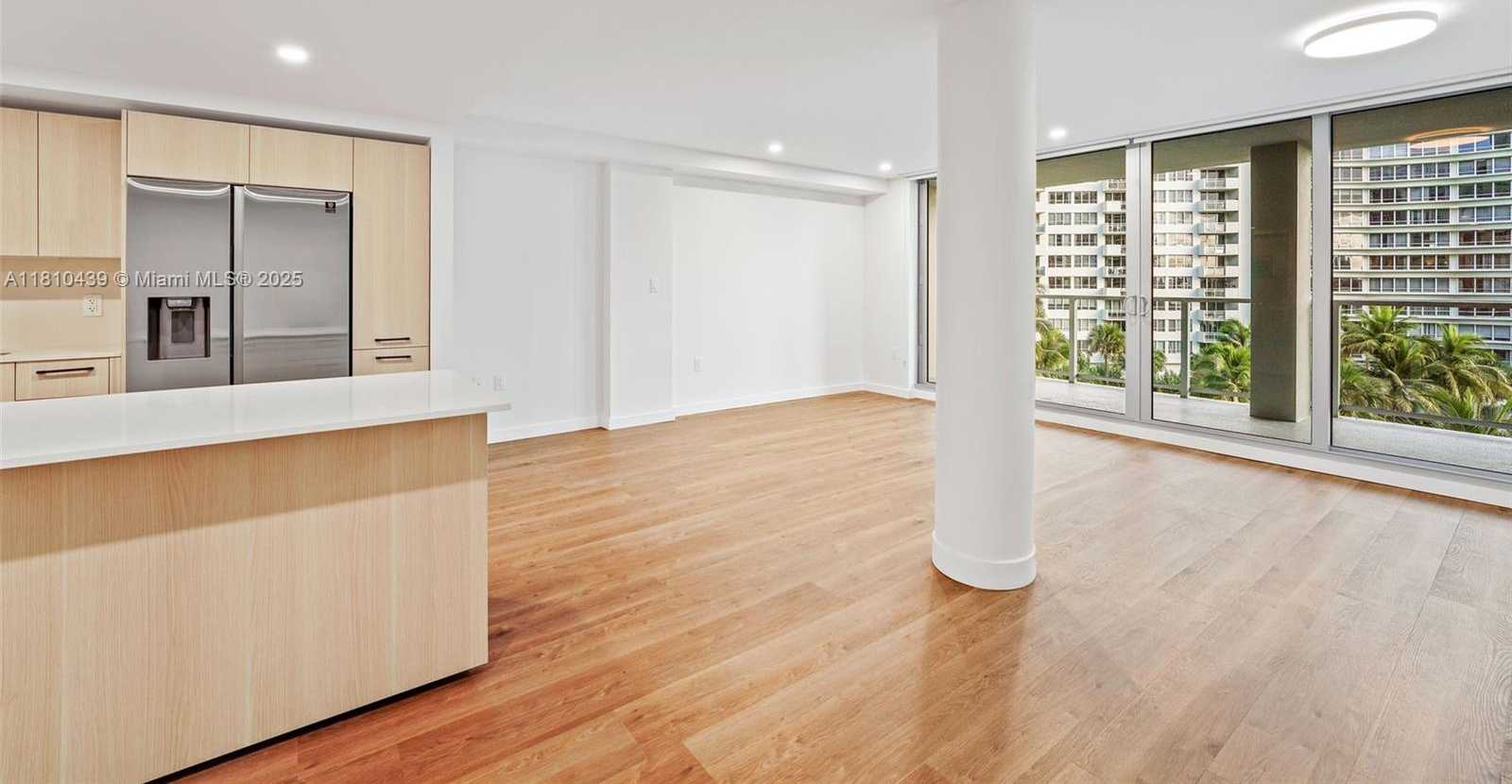 Small Image of 1500 BAY RD #N-0225, Miami Beach Number 6