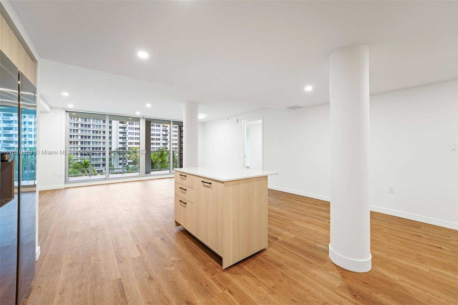 Small Image of 1500 BAY RD #N-0225, Miami Beach Number 9