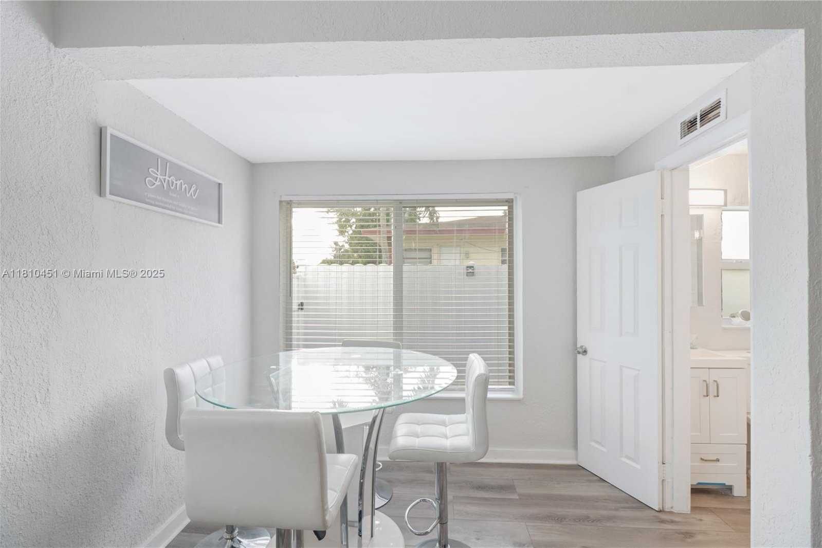 Small Image of 6039 SOUTH WEST 38TH ST, Miramar Number 10