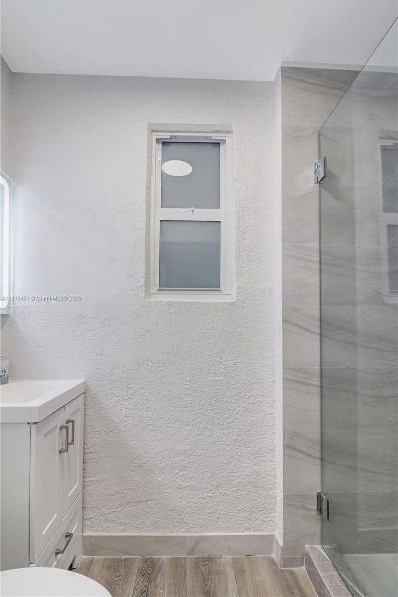 Small Image of 6039 SOUTH WEST 38TH ST, Miramar Number 15