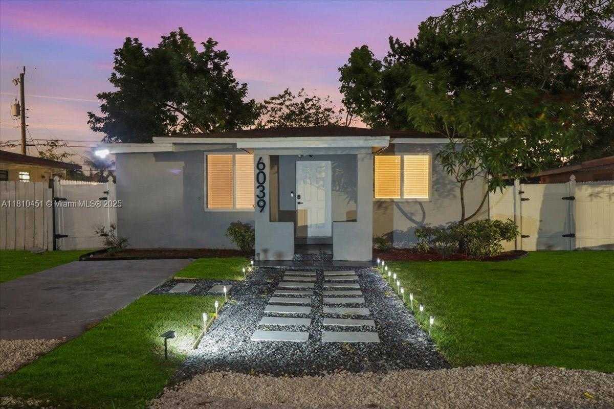 Small Image of 6039 SOUTH WEST 38TH ST, Miramar Number 28