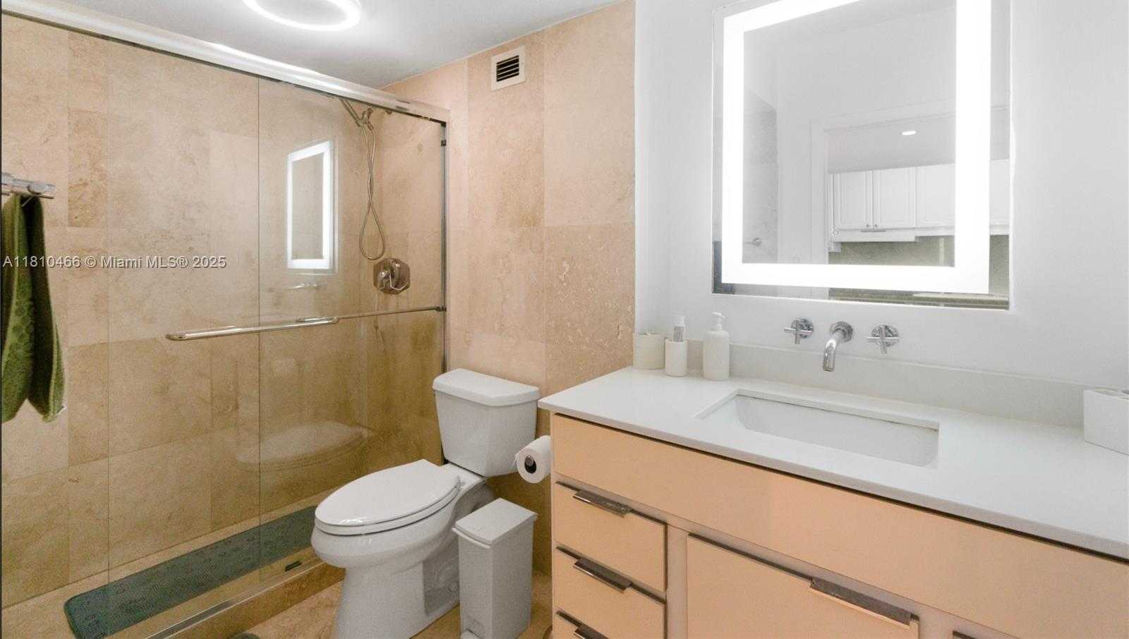 Small Image of 100 LINCOLN RD #827, Miami Beach Number 12