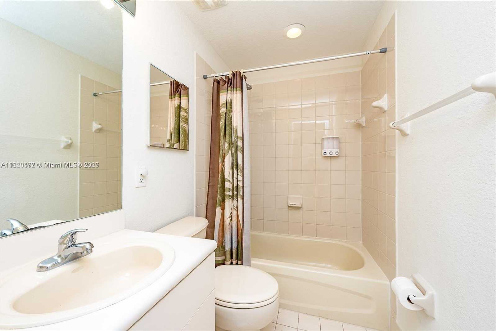 Small Image of 10901 NORTH WEST 83RD ST #104, Doral Number 11