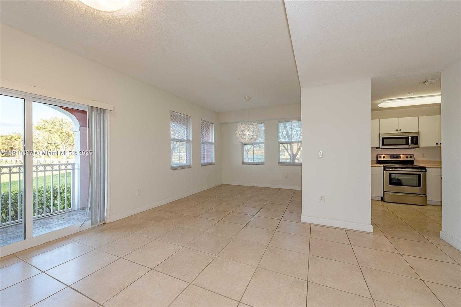 Small Image of 10901 NORTH WEST 83RD ST #104, Doral Number 3
