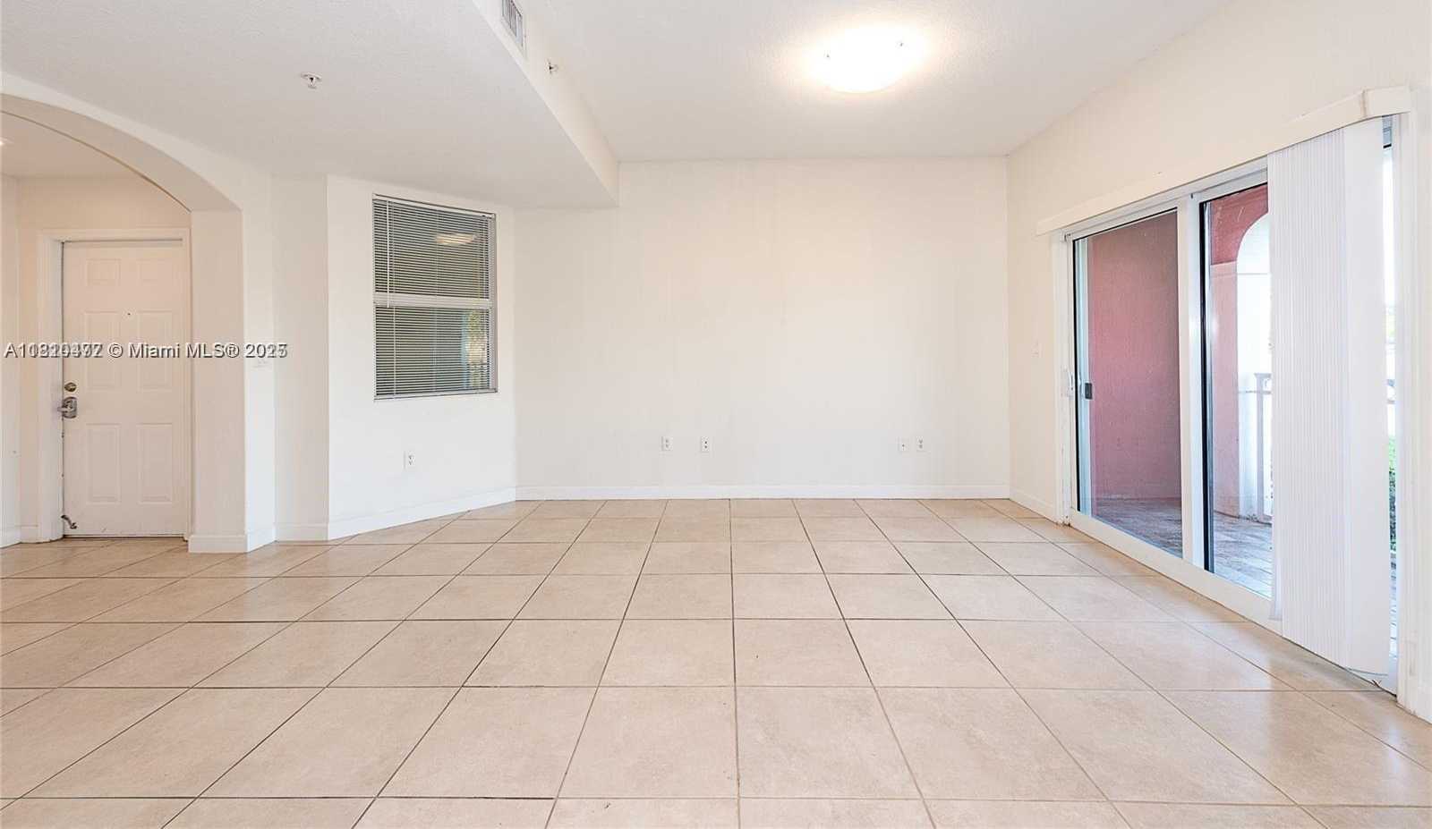 Small Image of 10901 NORTH WEST 83RD ST #104, Doral Number 5