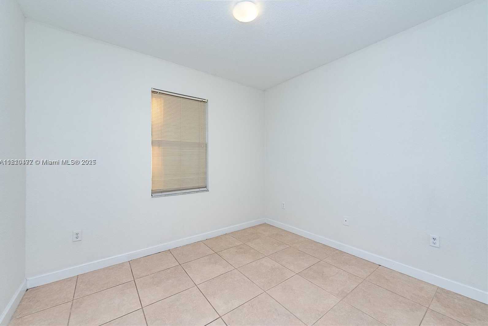 Small Image of 10901 NORTH WEST 83RD ST #104, Doral Number 8