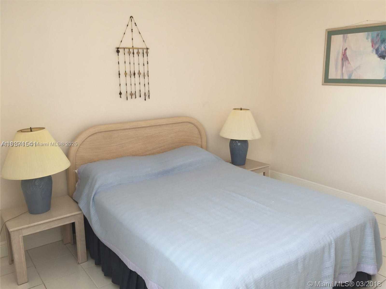 Small Image of 2821 NORTH MIAMI BEACH BLVD #4M, North Miami Beach Number 16