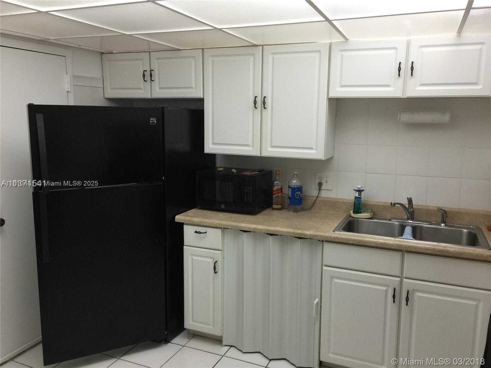 Small Image of 2821 NORTH MIAMI BEACH BLVD #4M, North Miami Beach Number 17