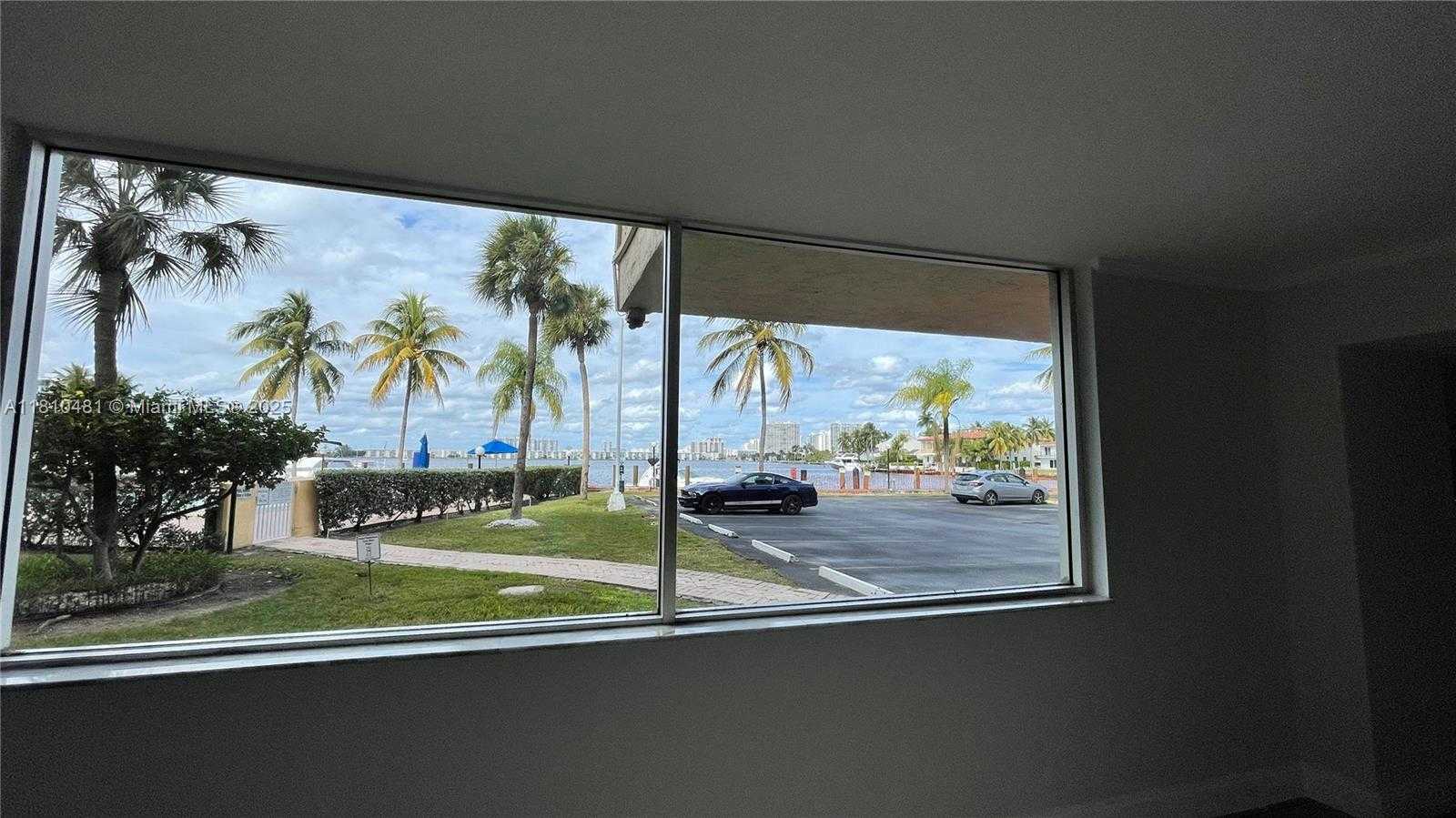 Small Image of 2821 NORTH MIAMI BEACH BLVD #4M, North Miami Beach Number 6