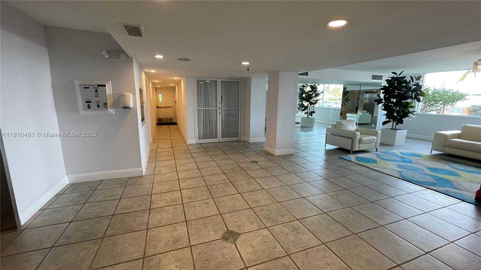 Small Image of 2821 NORTH MIAMI BEACH BLVD #4M, North Miami Beach Number 9