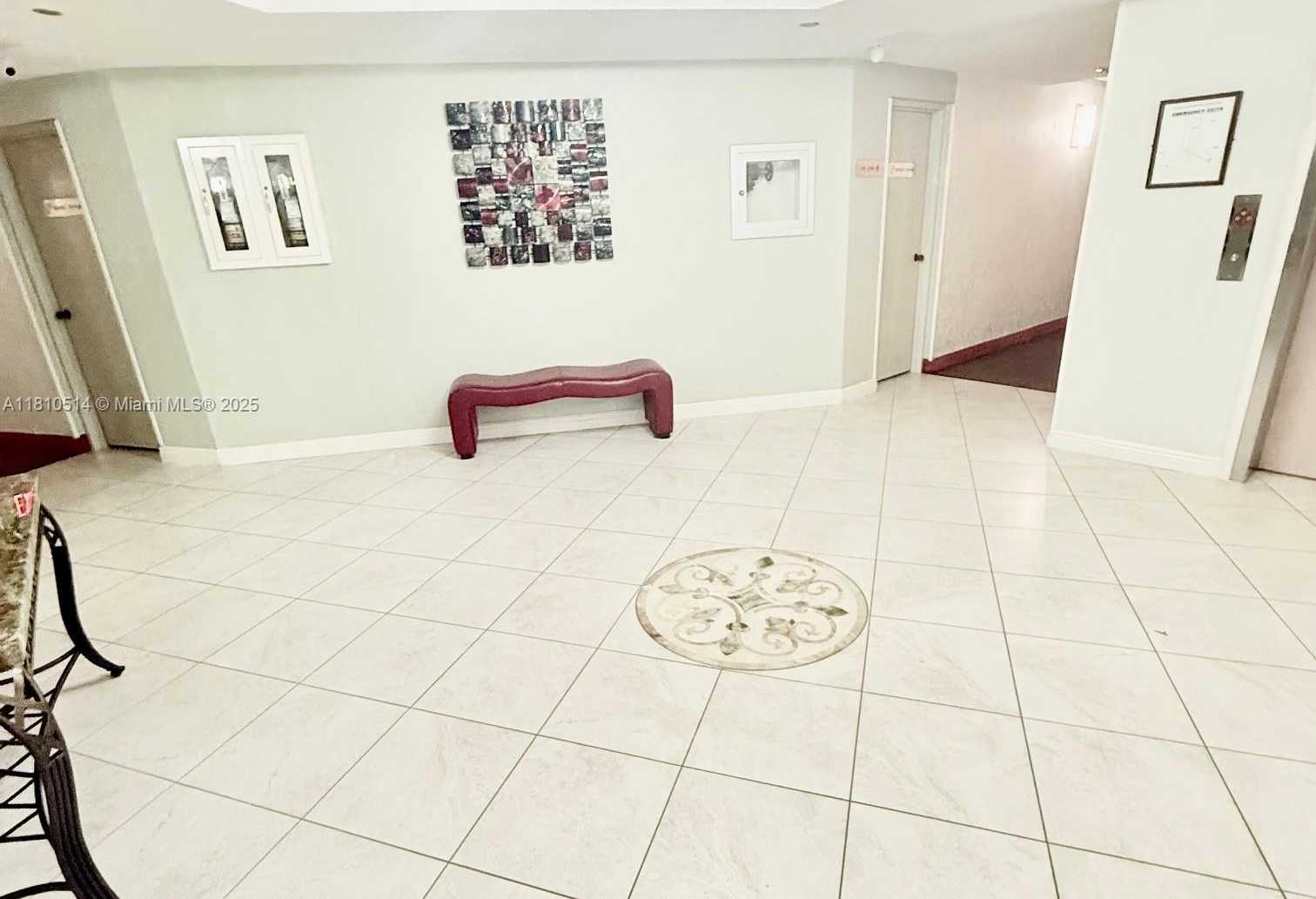Small Image of 1300 SAINT CHARLES PL #PH2, Pembroke Pines Number 20