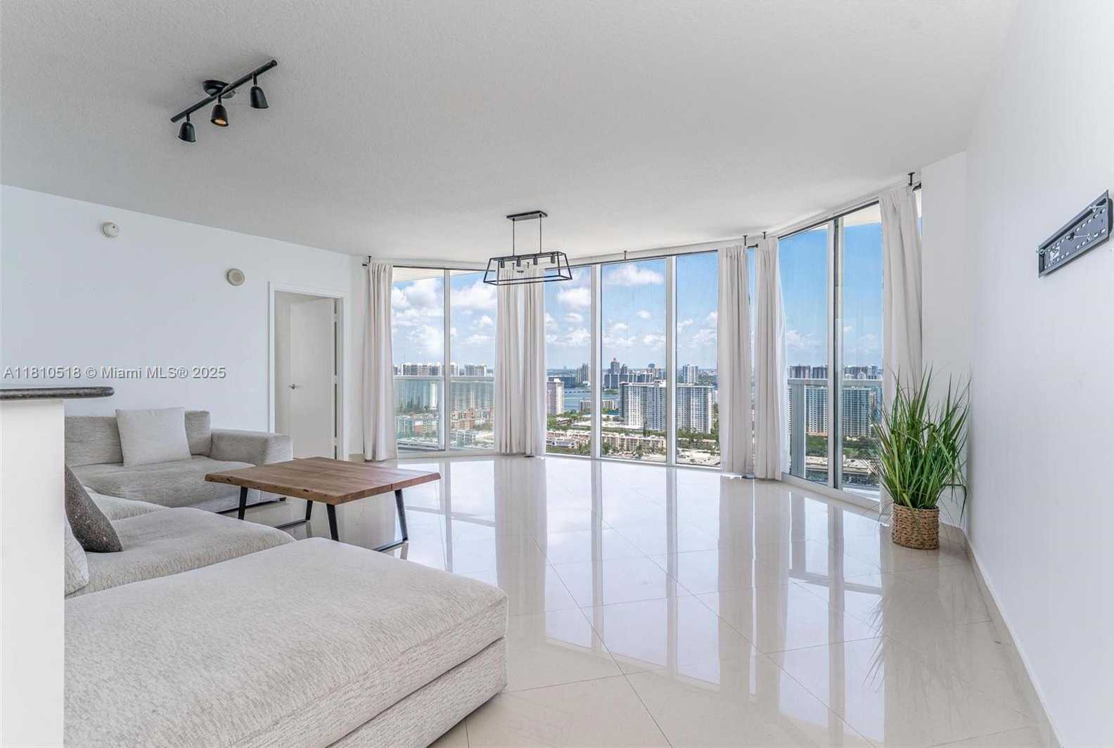 Small Image of 16699 COLLINS AVE #3207, Sunny Isles Beach Number 3