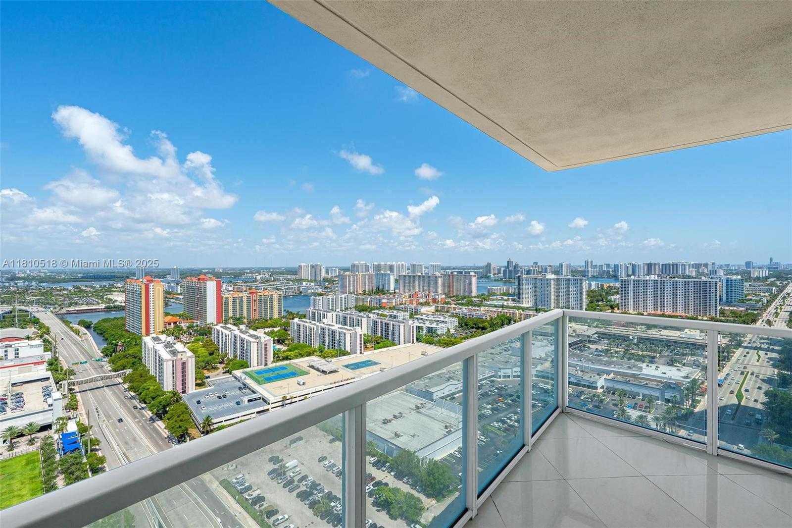 Small Image of 16699 COLLINS AVE #3207, Sunny Isles Beach Number 7