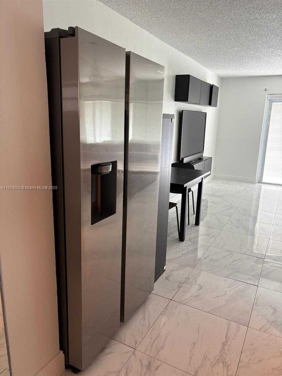 Small Image of 7904 WEST DR #103, North Bay Village Number 3