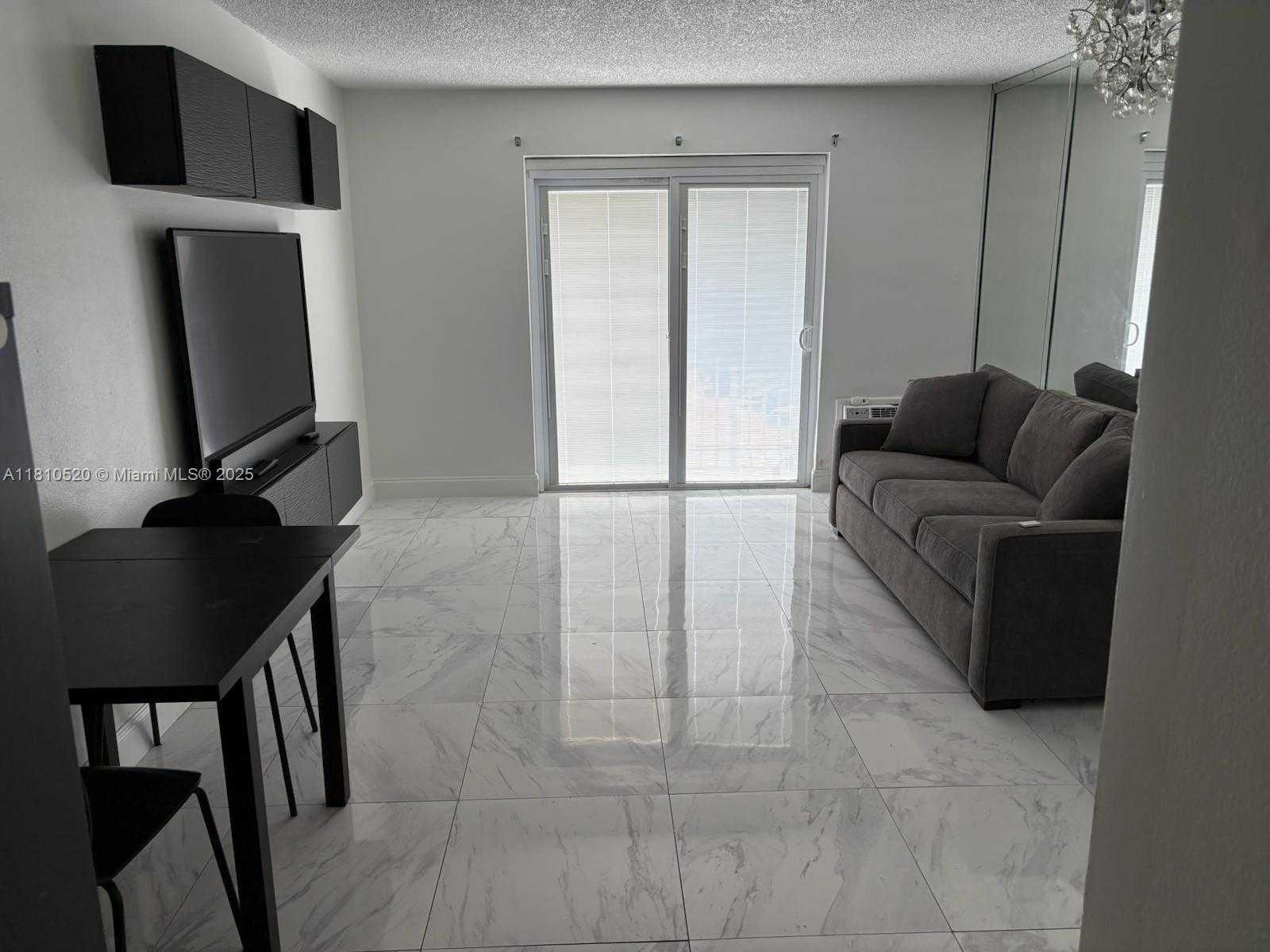Small Image of 7904 WEST DR #103, North Bay Village Number 4