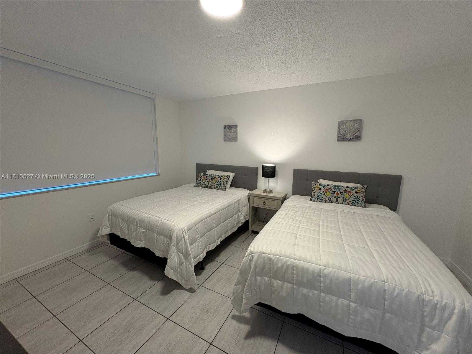 Small Image of 3375 NORTH COUNTRY CLUB DR #1406, Aventura Number 7