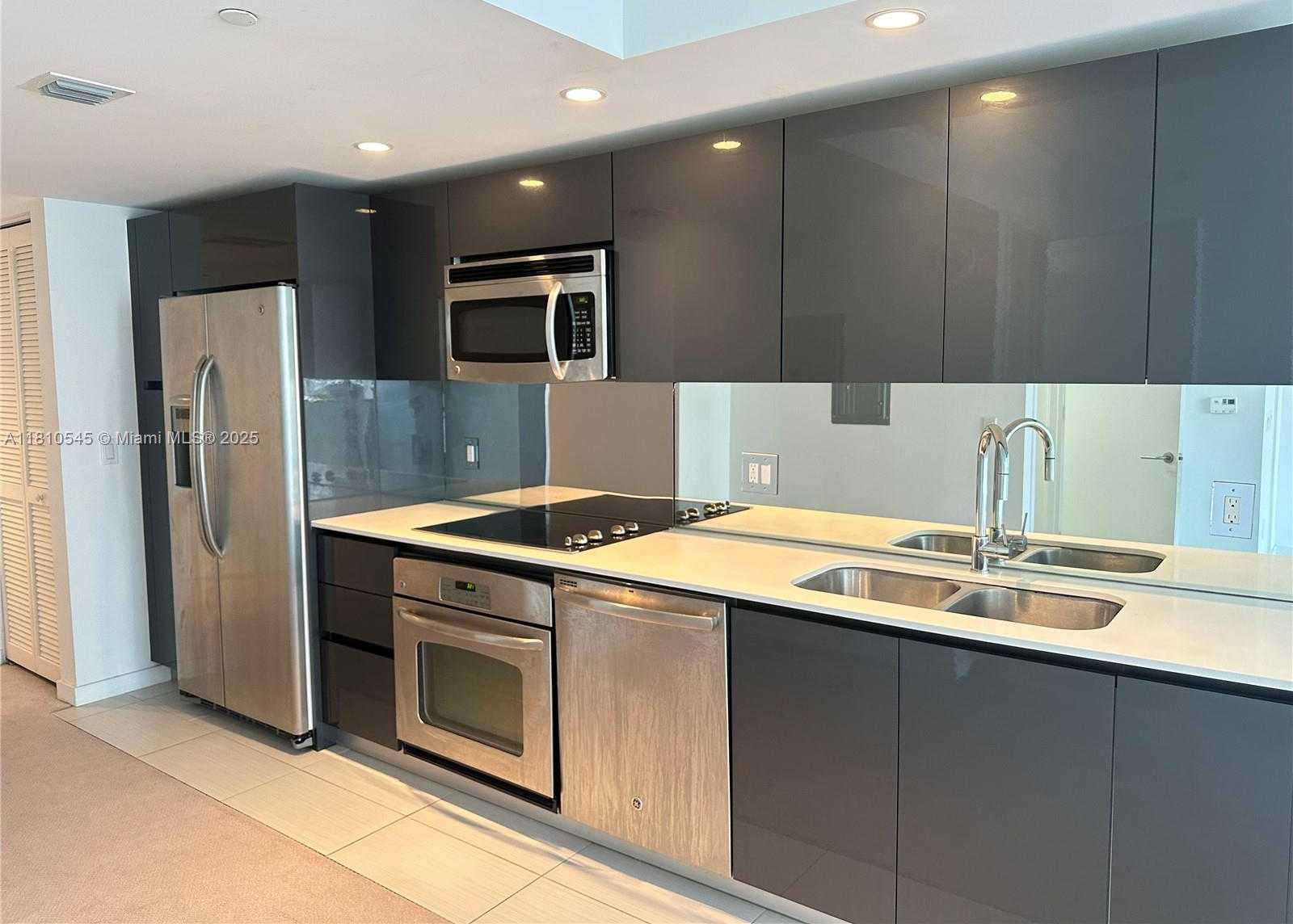 Small Image of 31 SOUTH EAST 6TH ST #1603, Miami Number 2