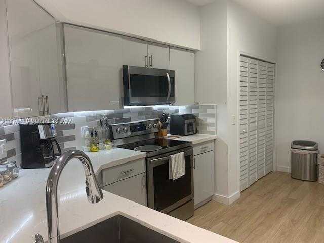 Small Image of 3245 NORTH EAST 184TH ST #13213, Aventura Number 20