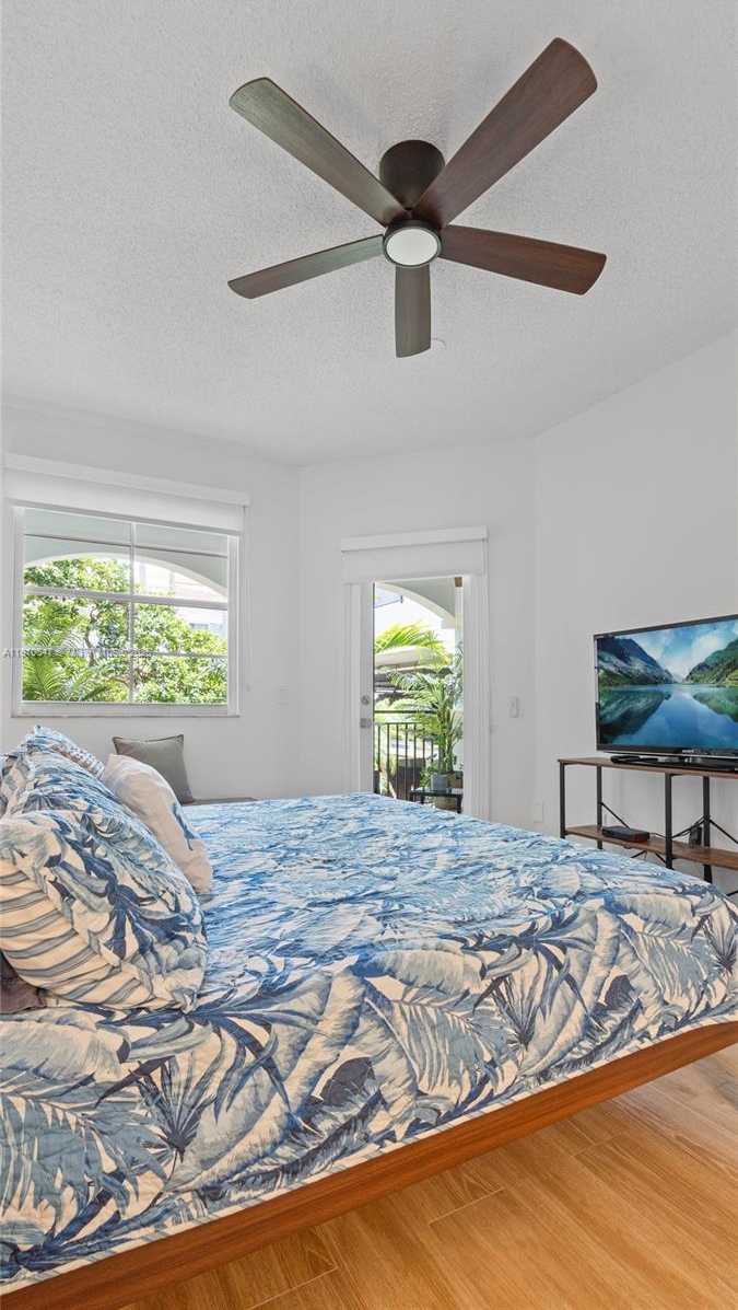 Small Image of 3245 NORTH EAST 184TH ST #13213, Aventura Number 40