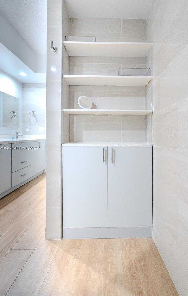 Small Image of 3245 NORTH EAST 184TH ST #13213, Aventura Number 44