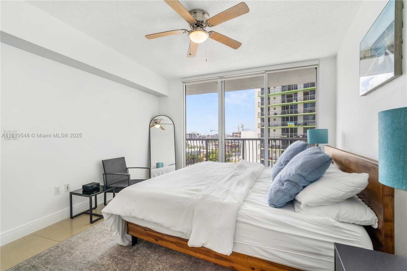 Small Image of 1750 NORTH BAYSHORE DR #1611, Miami Number 12