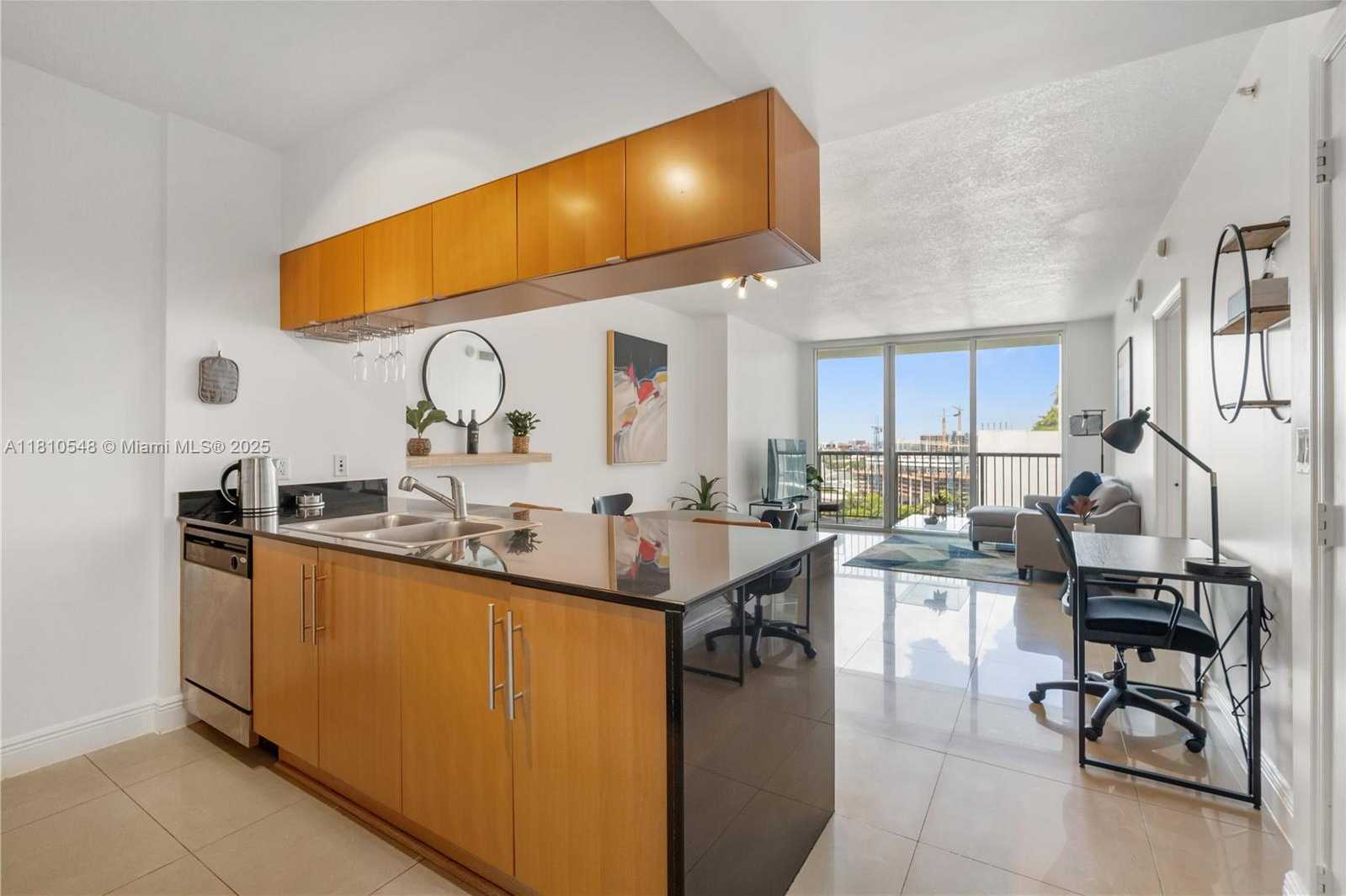 Small Image of 1750 NORTH BAYSHORE DR #1611, Miami Number 5
